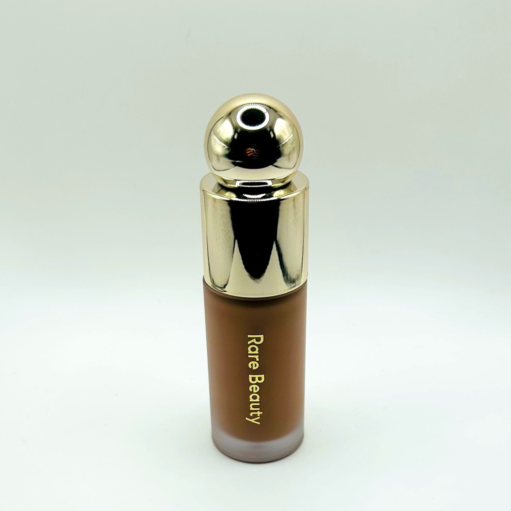 Rare Beauty by Selena Gomez - Soft Pinch Liquid Contour